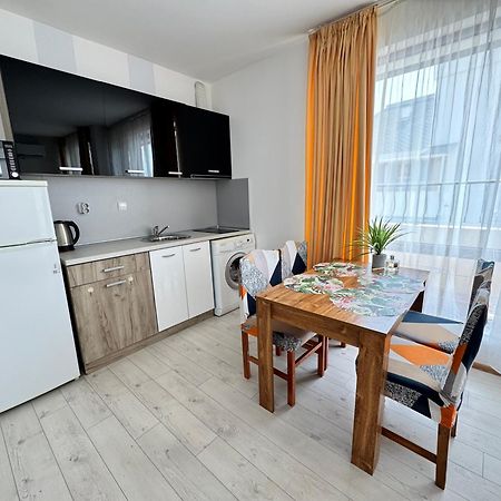 Dkapartments Diamond Bay Слънчев бряг Екстериор снимка
