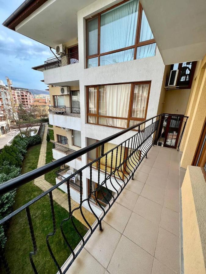 Dkapartments Diamond Bay Слънчев бряг Екстериор снимка