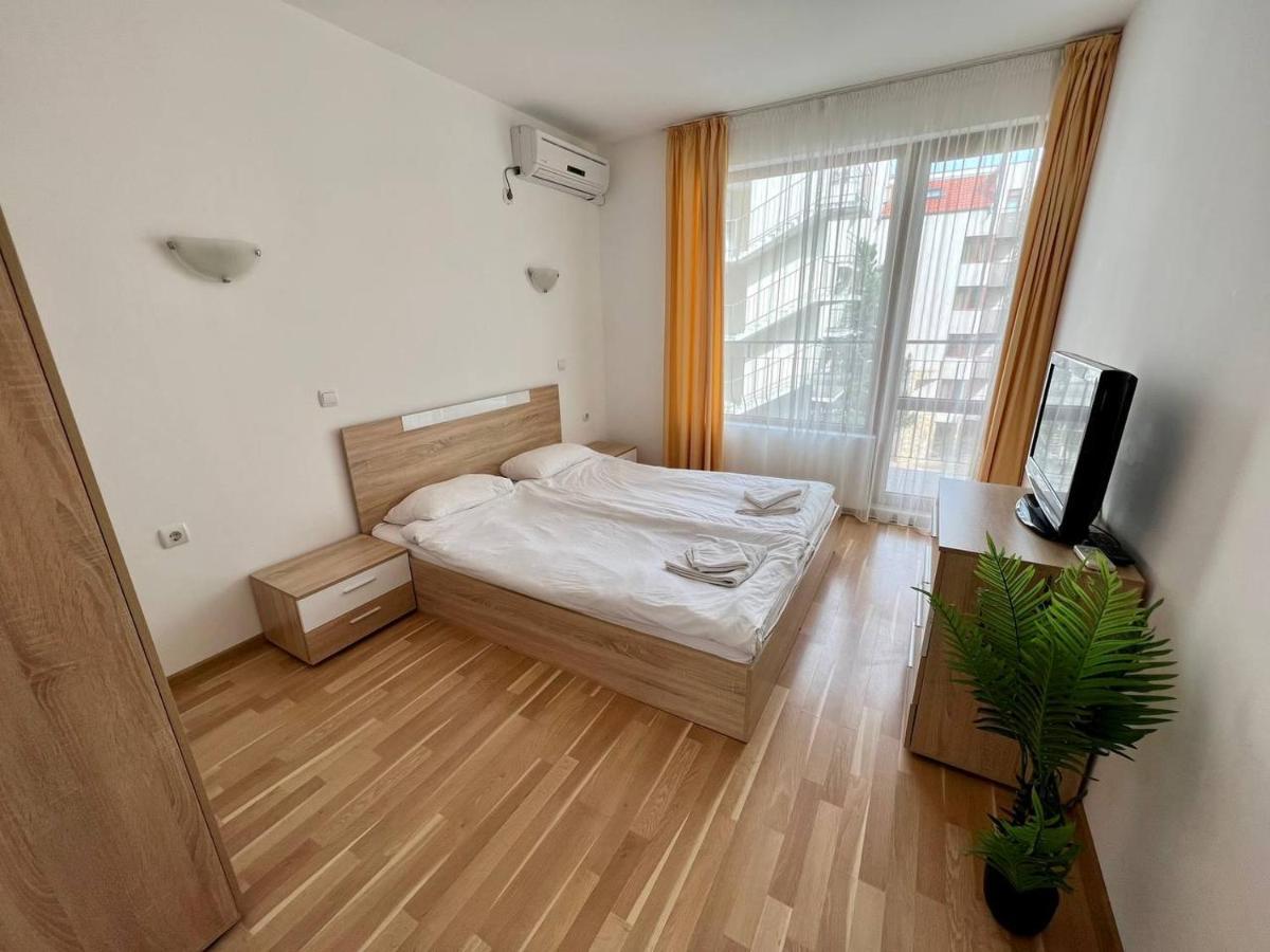 Dkapartments Diamond Bay Слънчев бряг Екстериор снимка