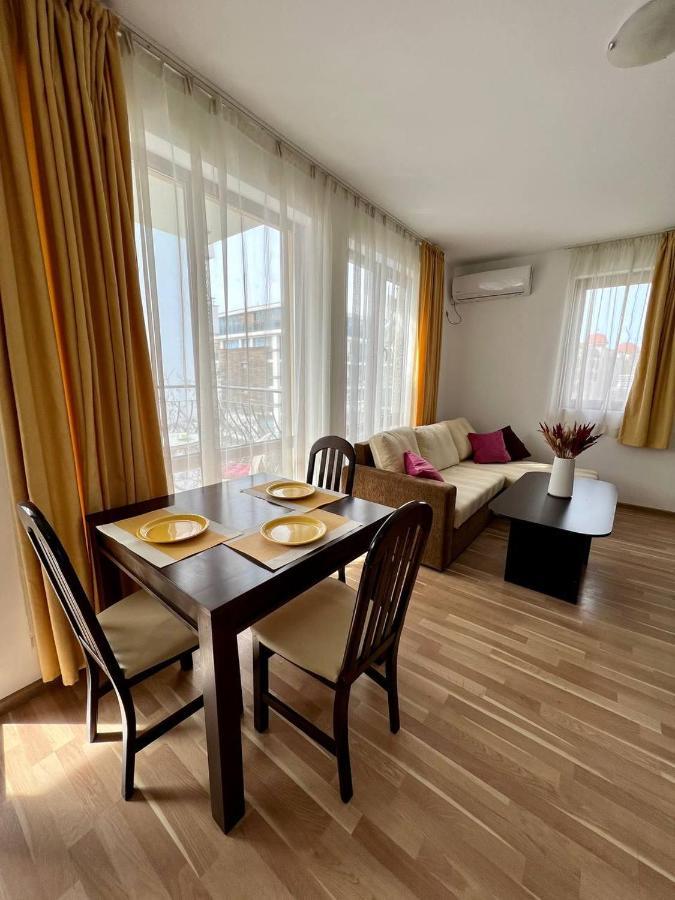 Dkapartments Diamond Bay Слънчев бряг Екстериор снимка