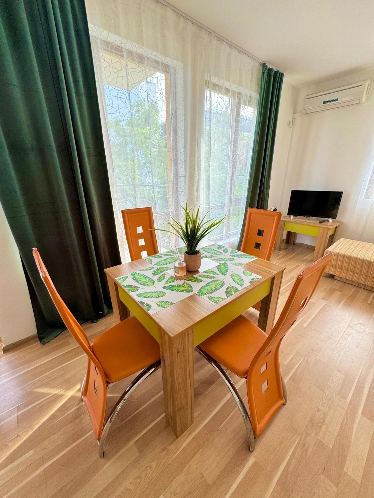 Dkapartments Diamond Bay Слънчев бряг Екстериор снимка
