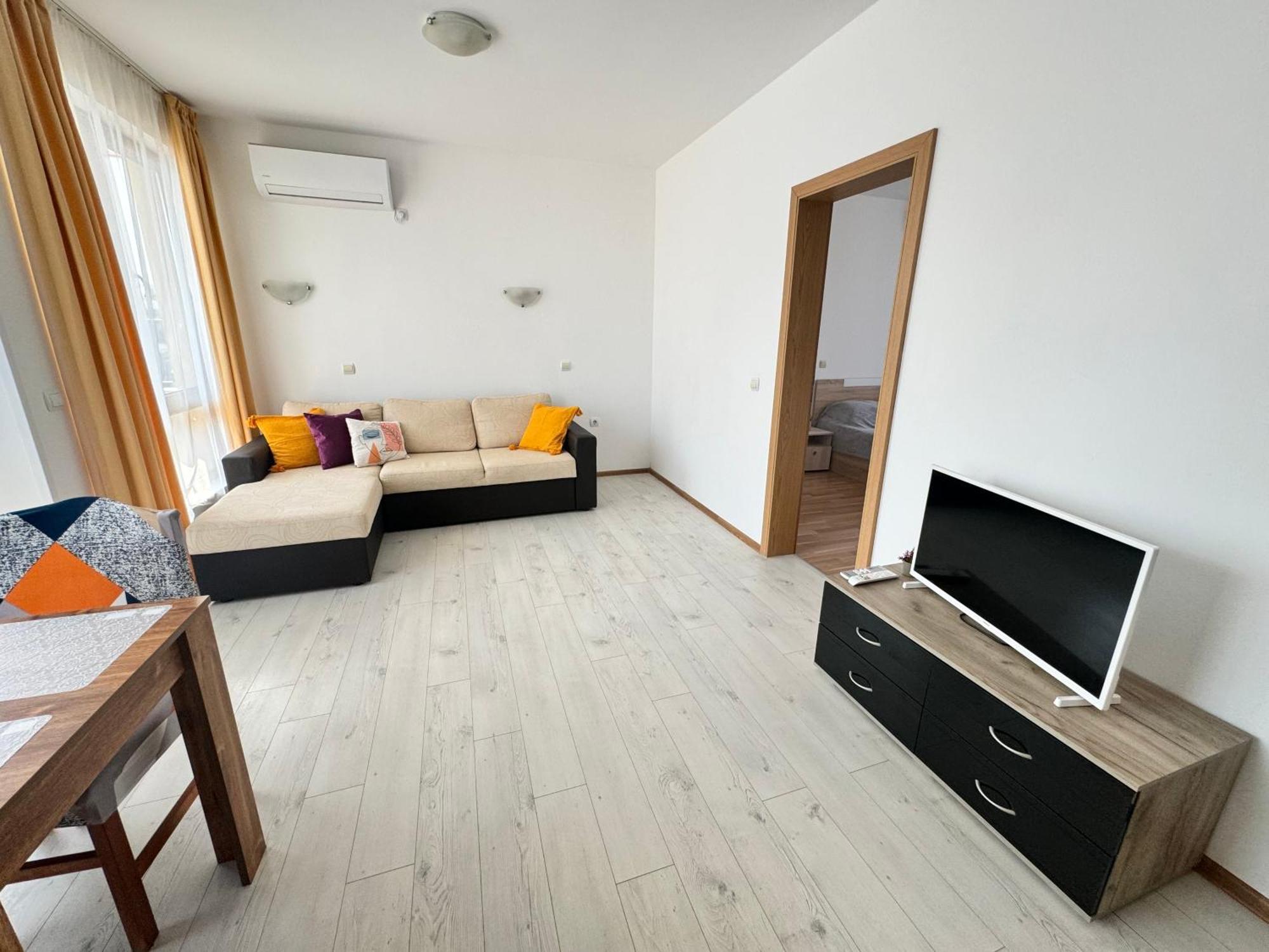 Dkapartments Diamond Bay Слънчев бряг Екстериор снимка