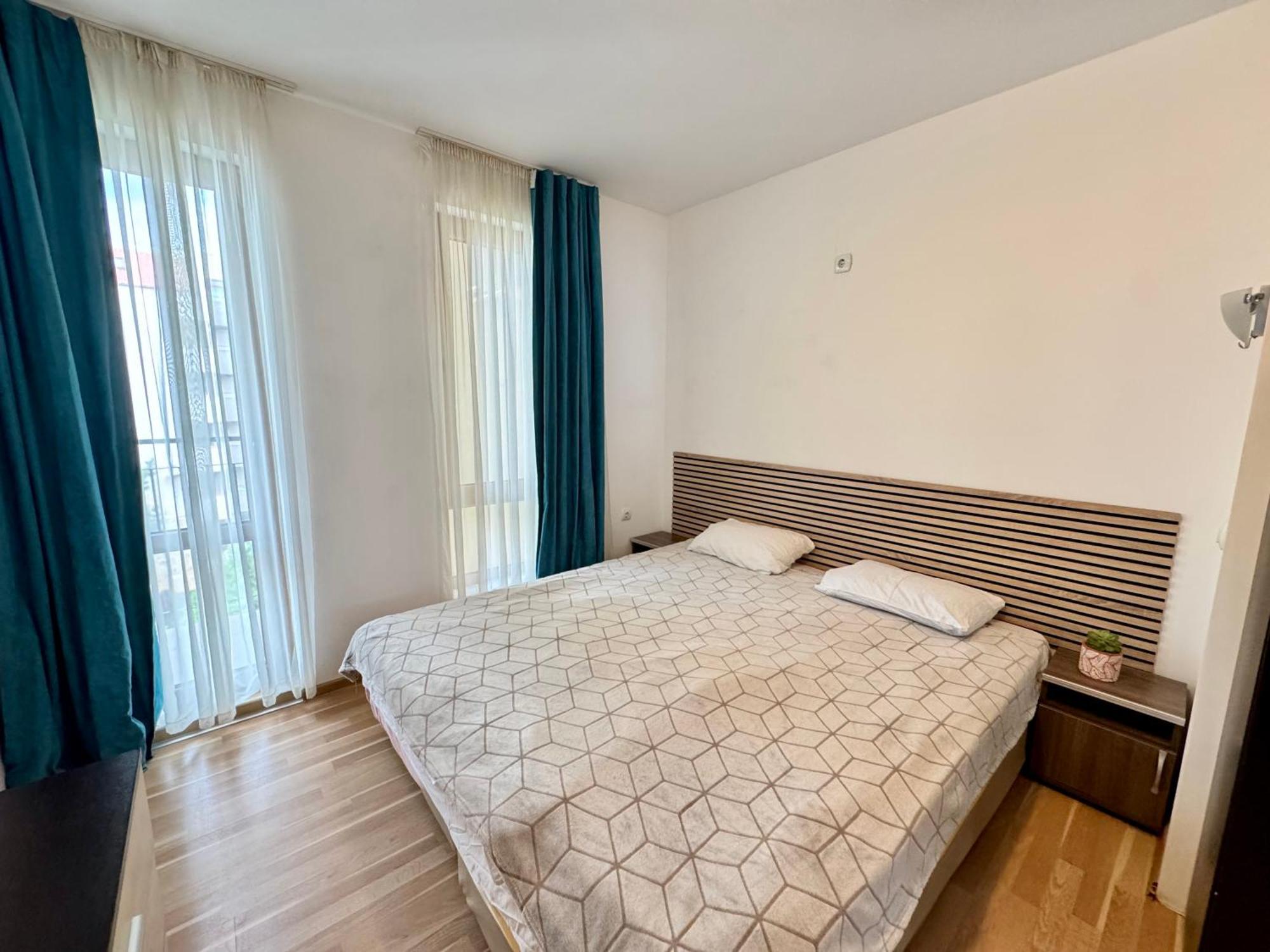 Dkapartments Diamond Bay Слънчев бряг Екстериор снимка